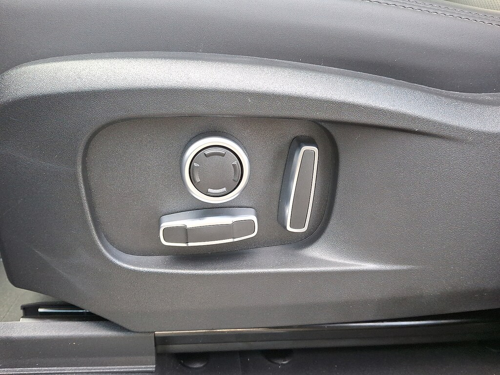 New 2026 Land Rover Defender 130 P300 S Sport Utility