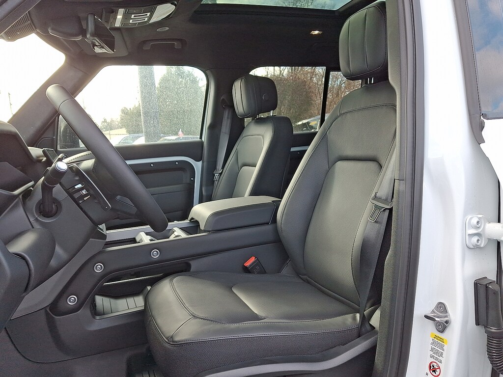 New 2026 Land Rover Defender 130 P500 V8 Sport Utility