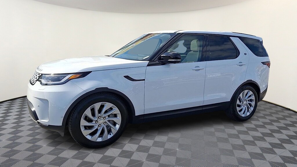 Certified 2026 Land Rover Discovery S SUV
