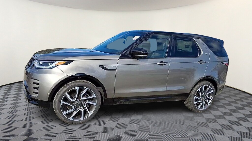 Certified 2024 Land Rover Discovery P360 Dynamic SE SUV