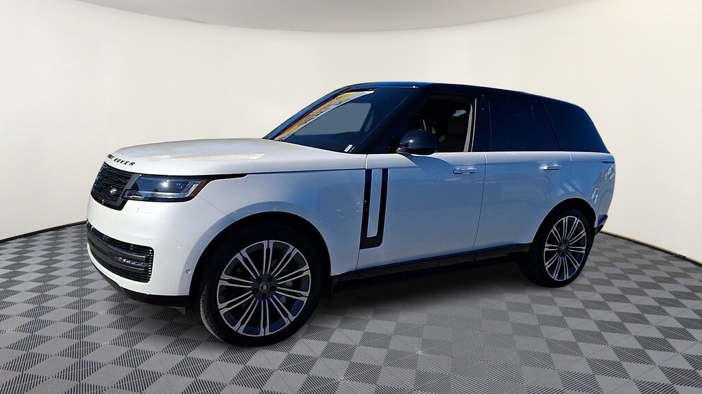 Certified 2025 Land Rover Range Rover P530 SE SUV