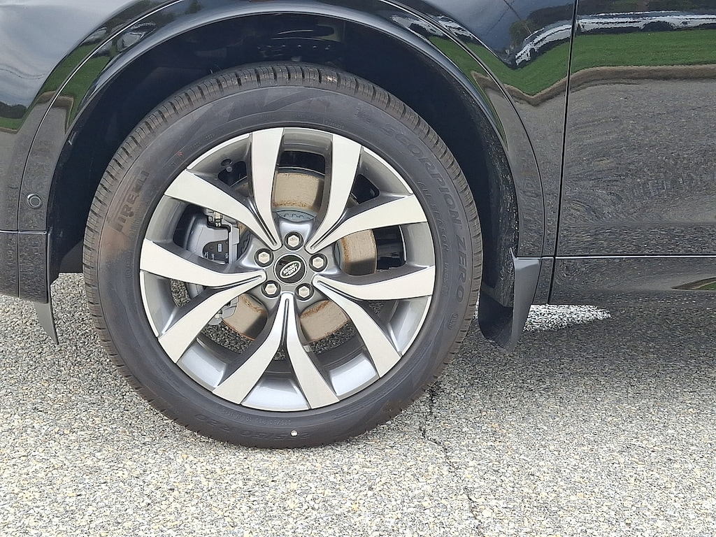 New 2026 Land Rover Discovery Sport Landmark Sport Utility