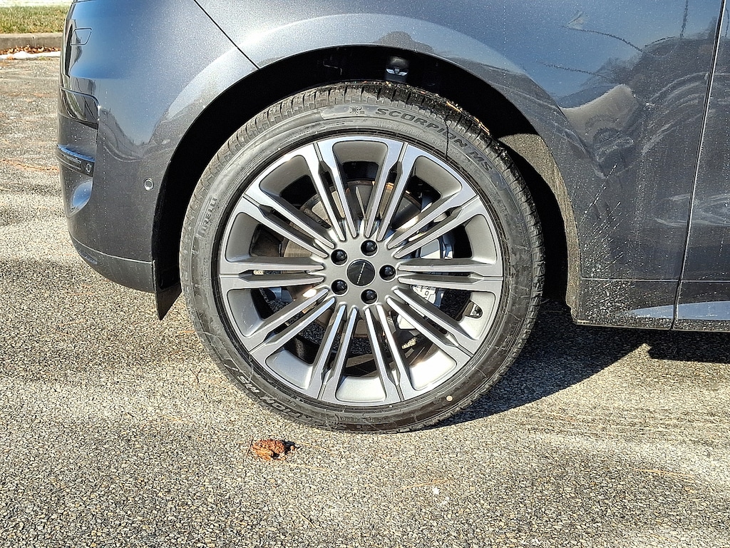 New 2026 Land Rover Range Rover Sport P360 SE