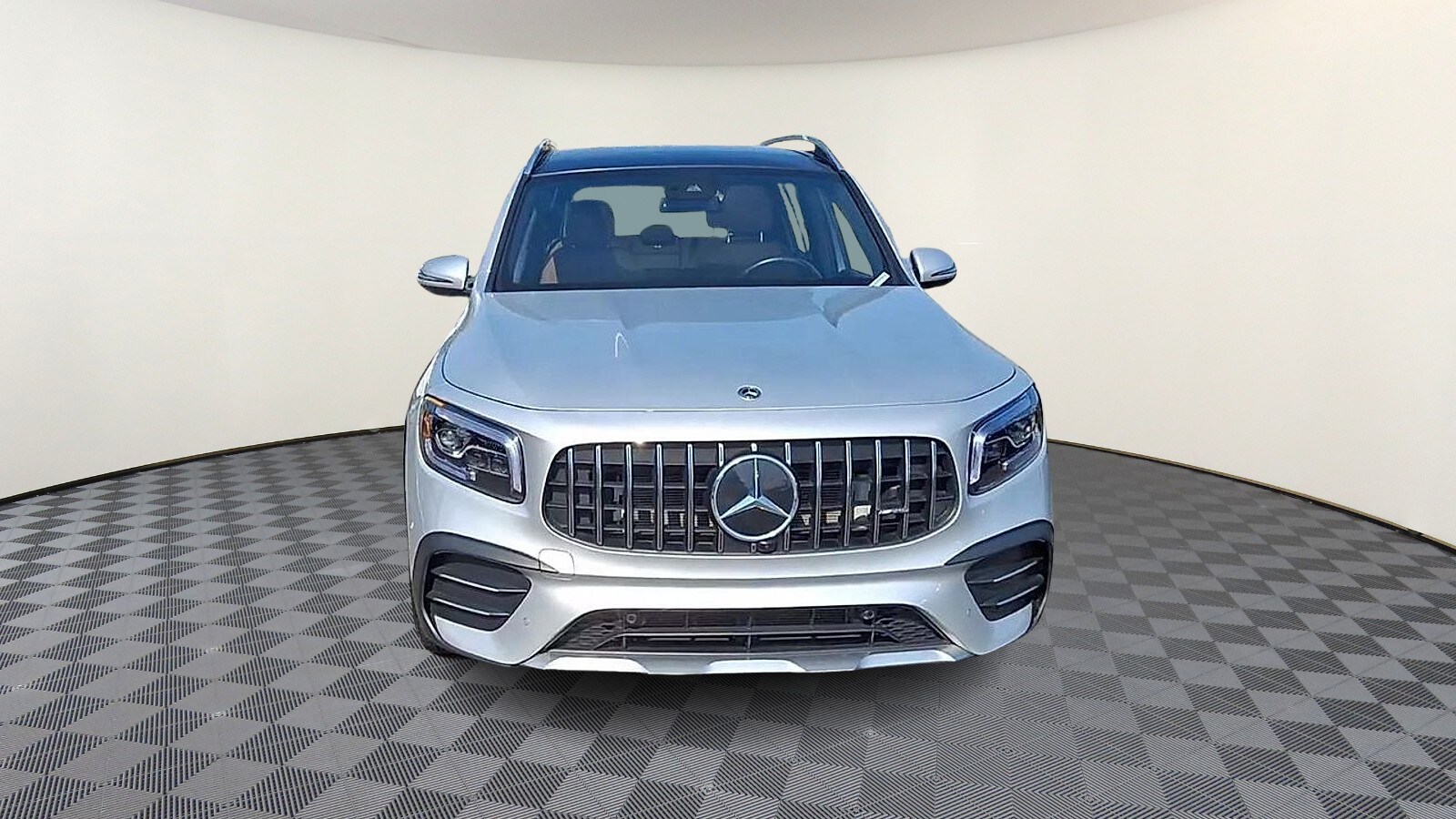 2022 Mercedes Benz GLB AMG 35 photo 3
