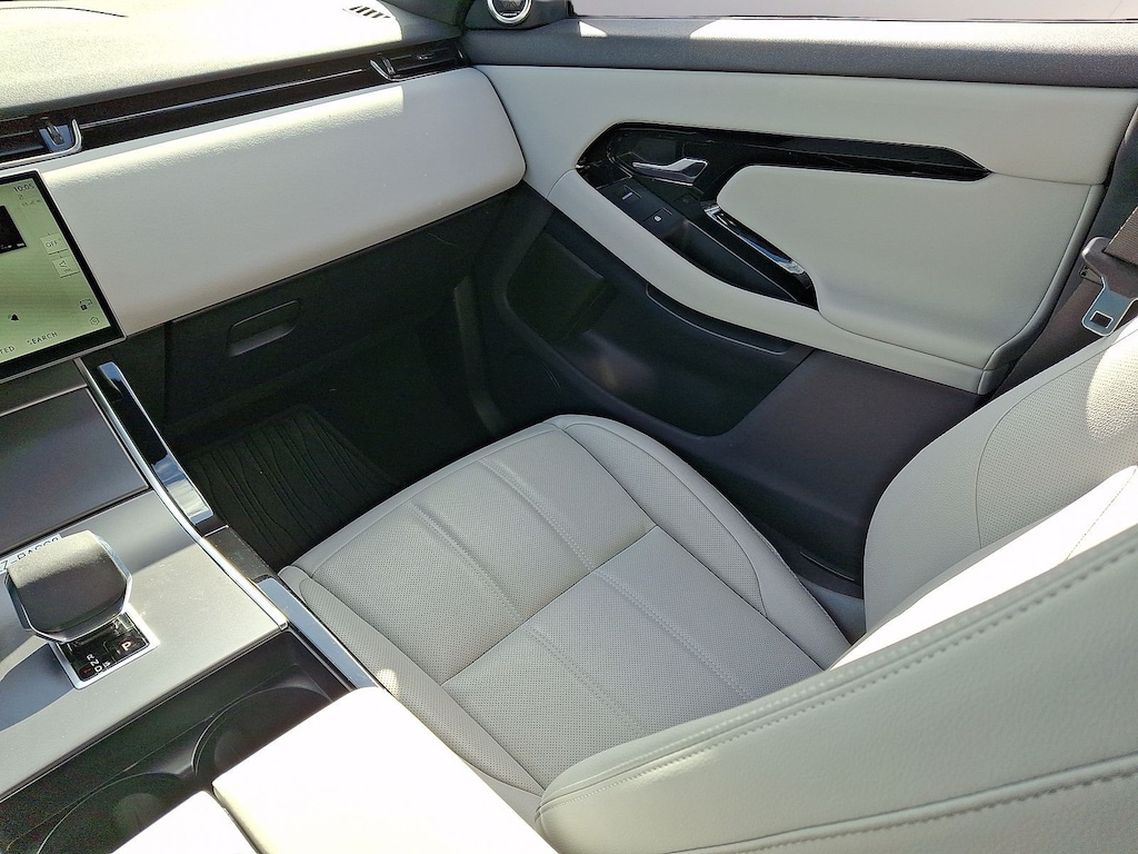 Used 2026 Land Rover Range Rover Evoque Core S SUV