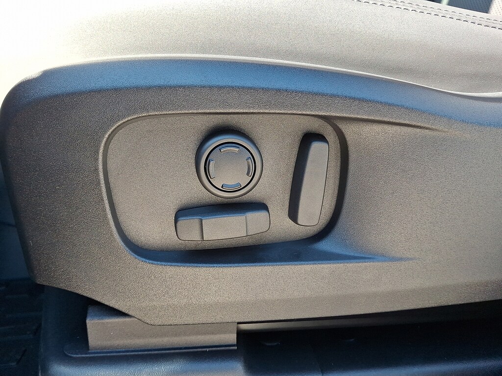 New 2026 Land Rover Defender 110 Sport Utility