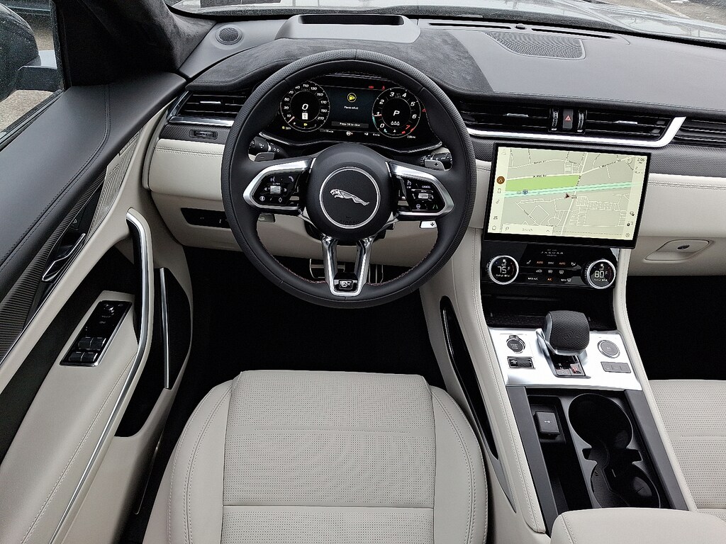 New 2026 Jaguar F-PACE SVR P550 AWD Automatic Sport Utility