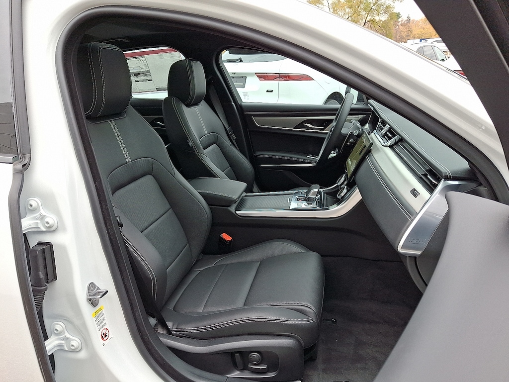 New 2024 Jaguar XF R-Dynamic SE P250 AWD Automatic Sedan