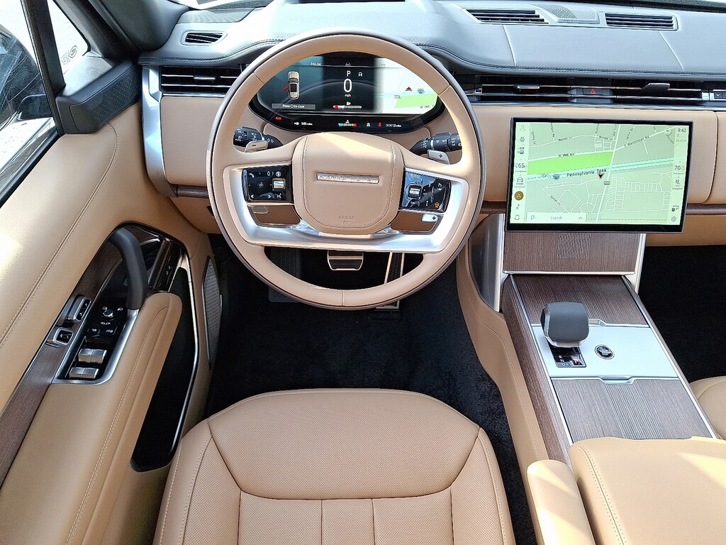 New 2025 Land Rover Range Rover P530 Autobiography Sport Utility