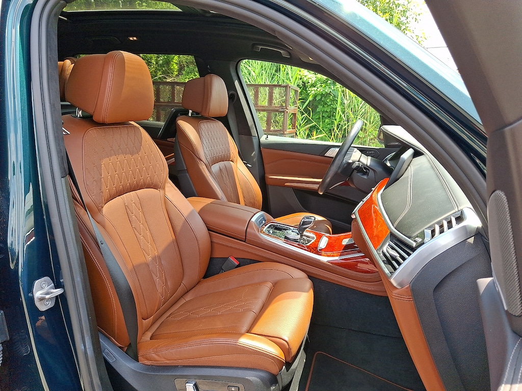 Used 2022 BMW Alpina XB7 Sport Utility