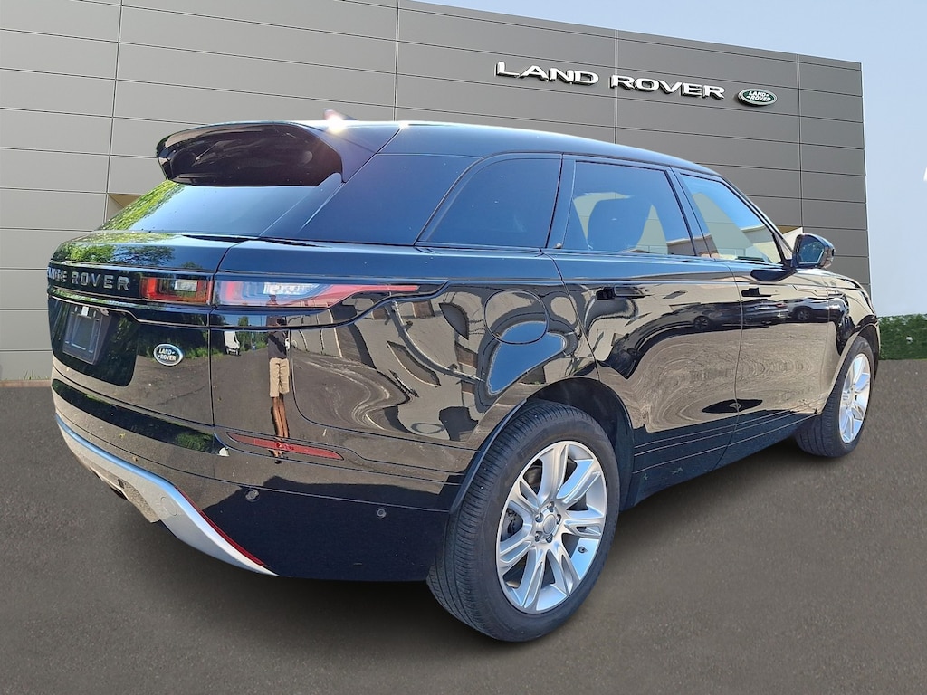 Used 2021 Land Rover Range Rover Velar P250 R-Dynamic S Sport Utility