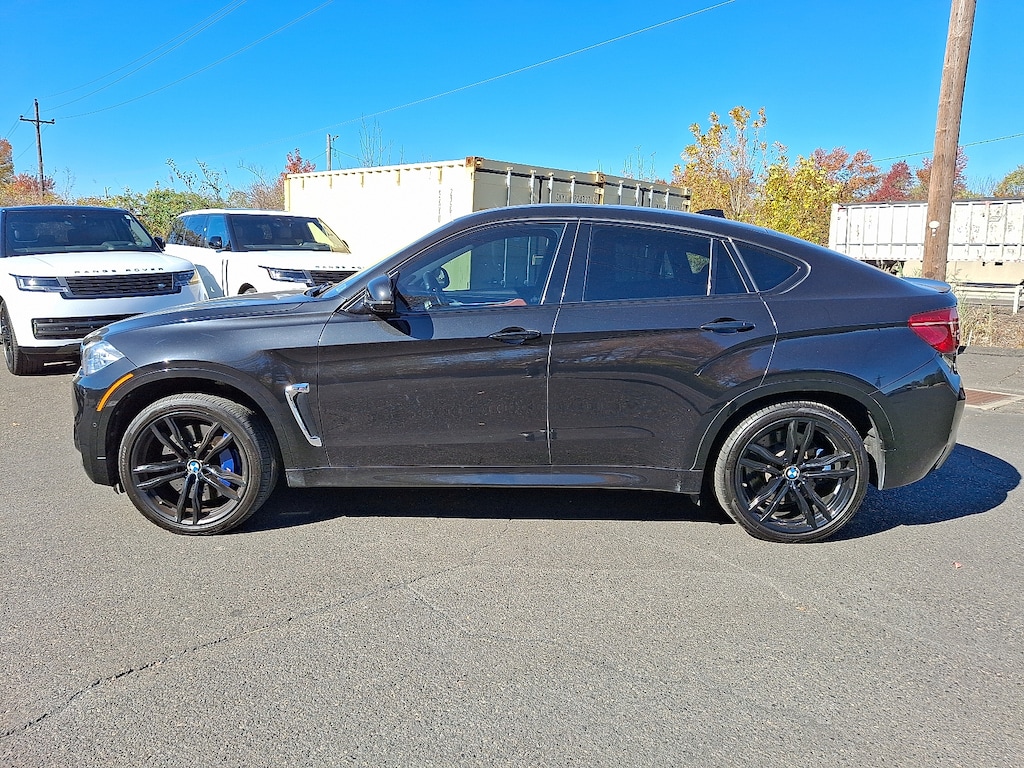 Used 2018 BMW X6 M  Sport Utility