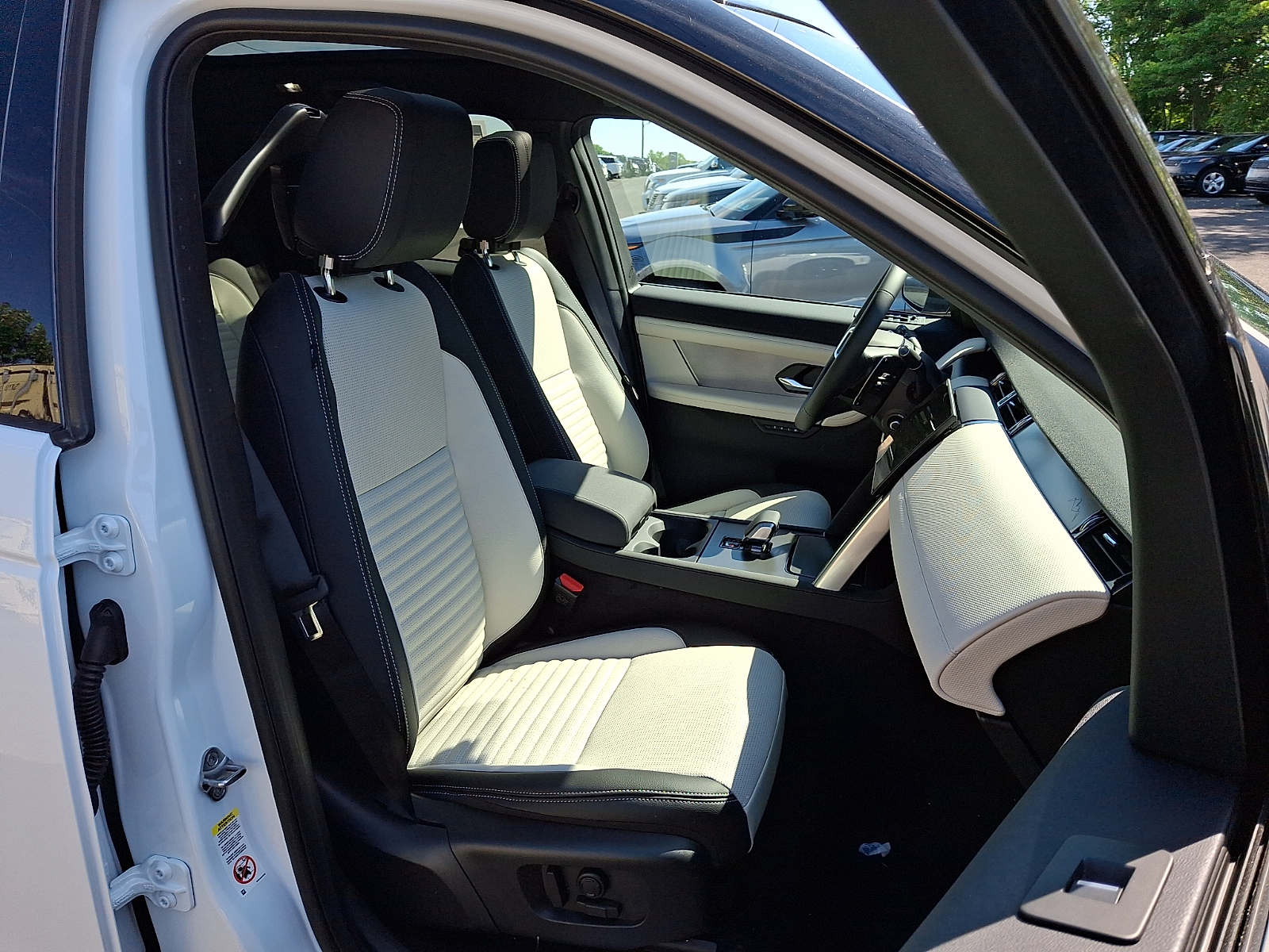 New 2026 Land Rover Discovery Sport Landmark Sport Utility