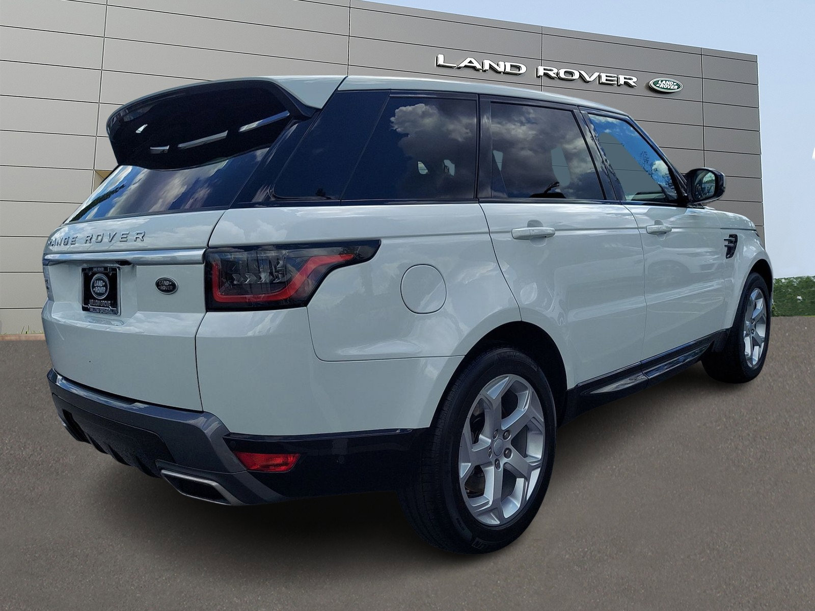 Certified 2018 Land Rover Range Rover Sport HSE with VIN SALWR2RV0JA410876 for sale in Limerick, PA