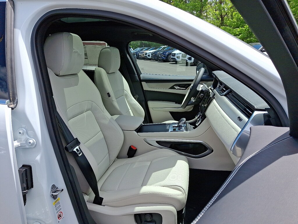 New 2026 Jaguar F-PACE R-Dynamic S P250 AWD Automatic Sport Utility