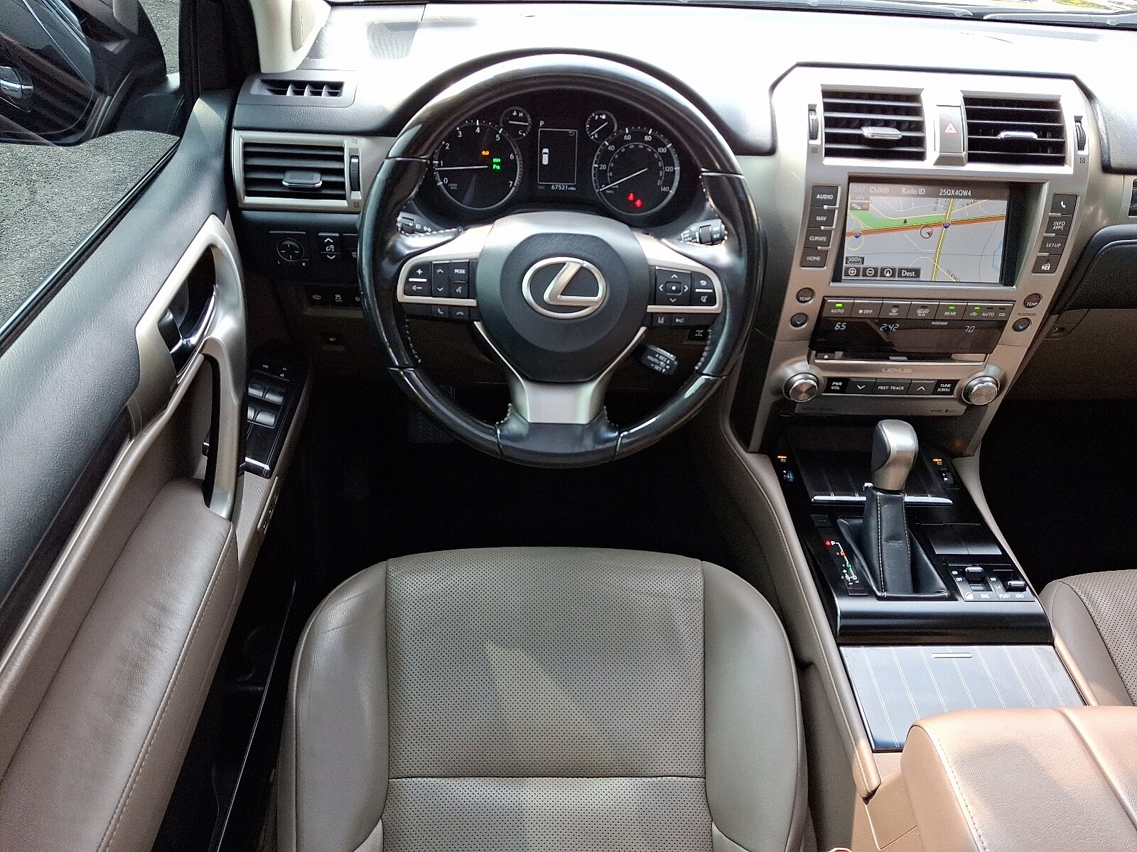 2020 Lexus GX 460 Premium photo 4