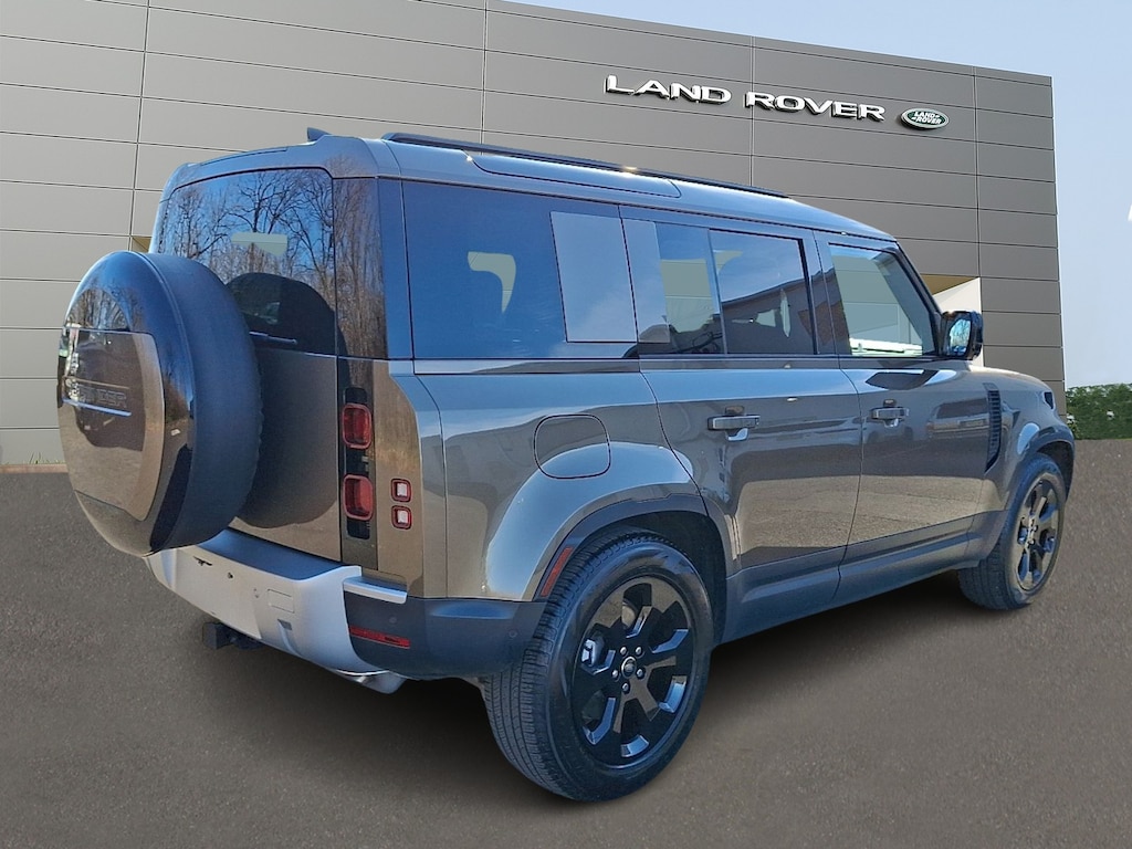 Used 2025 Land Rover Defender 110 P400 S Sport Utility