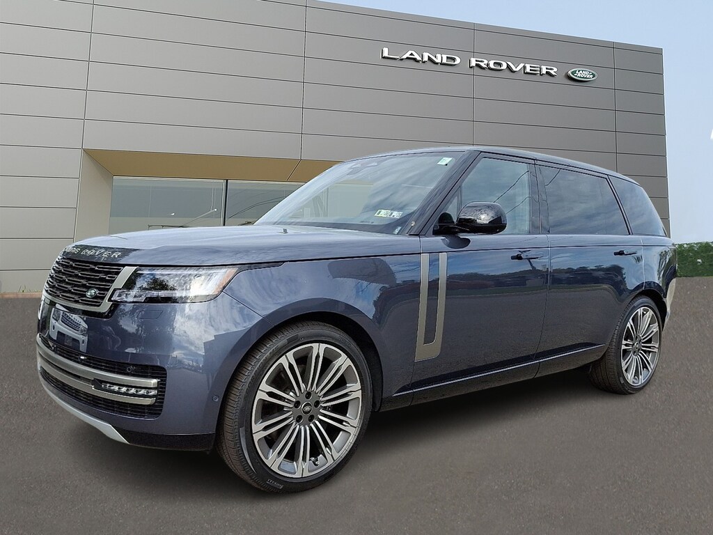 New 2025 Land Rover Range Rover P400 SE 7 Seat Sport Utility