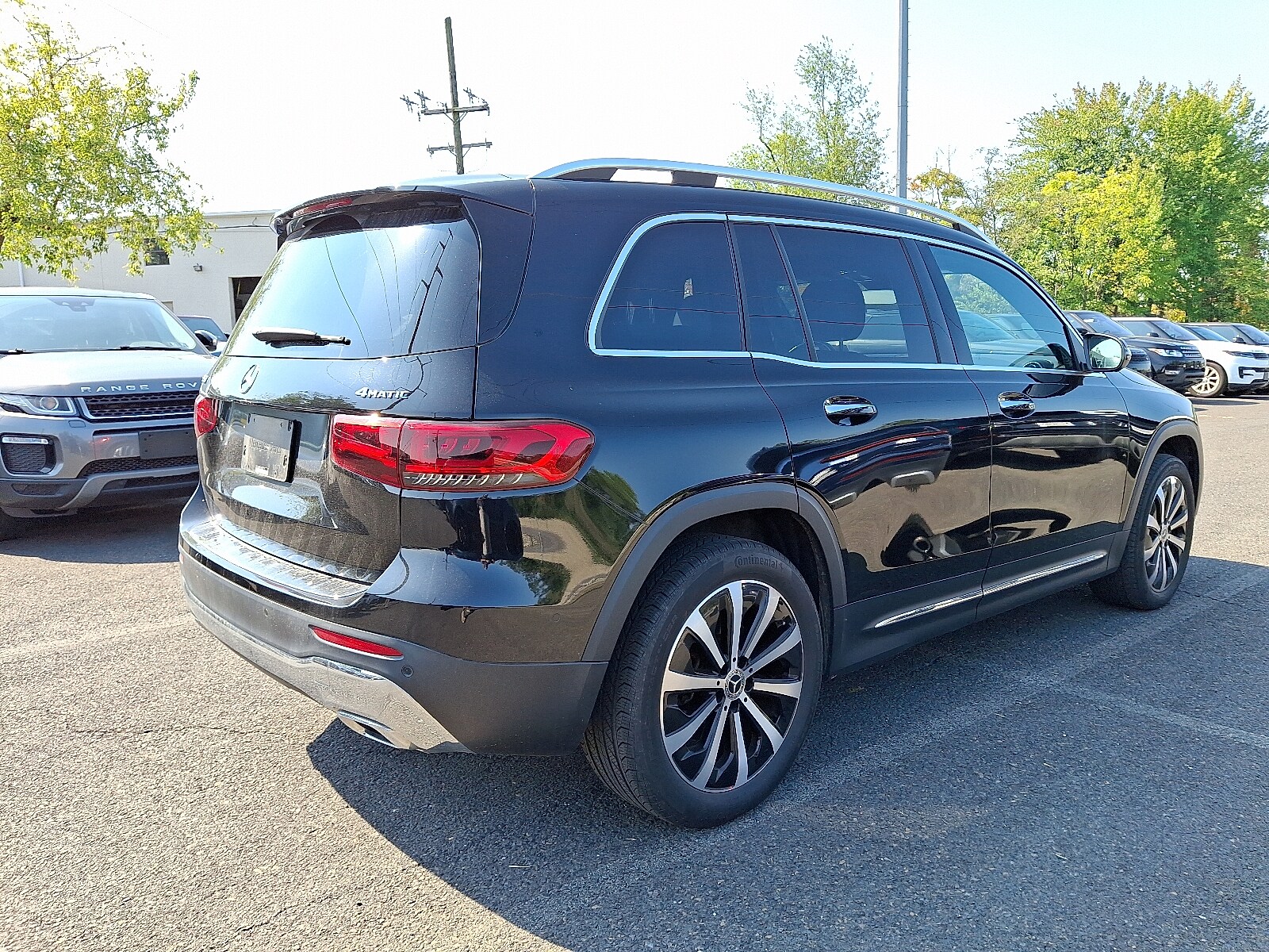 2022 Mercedes Benz GLB 250 4MATIC photo 2