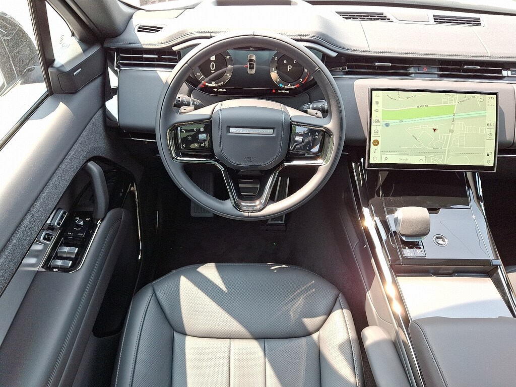 New 2025 Land Rover Range Rover Sport P400 Dynamic SE Sport Utility