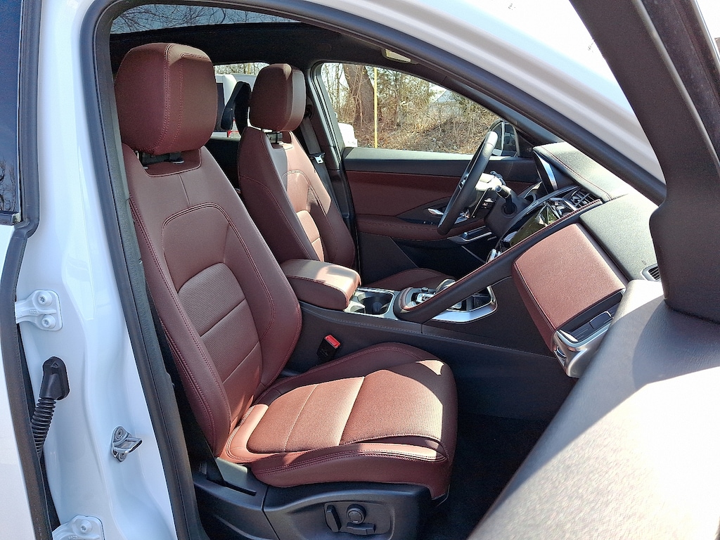 Certified 2024 Jaguar E-PACE R-Dynamic SE P250 AWD Automatic Sport Utility