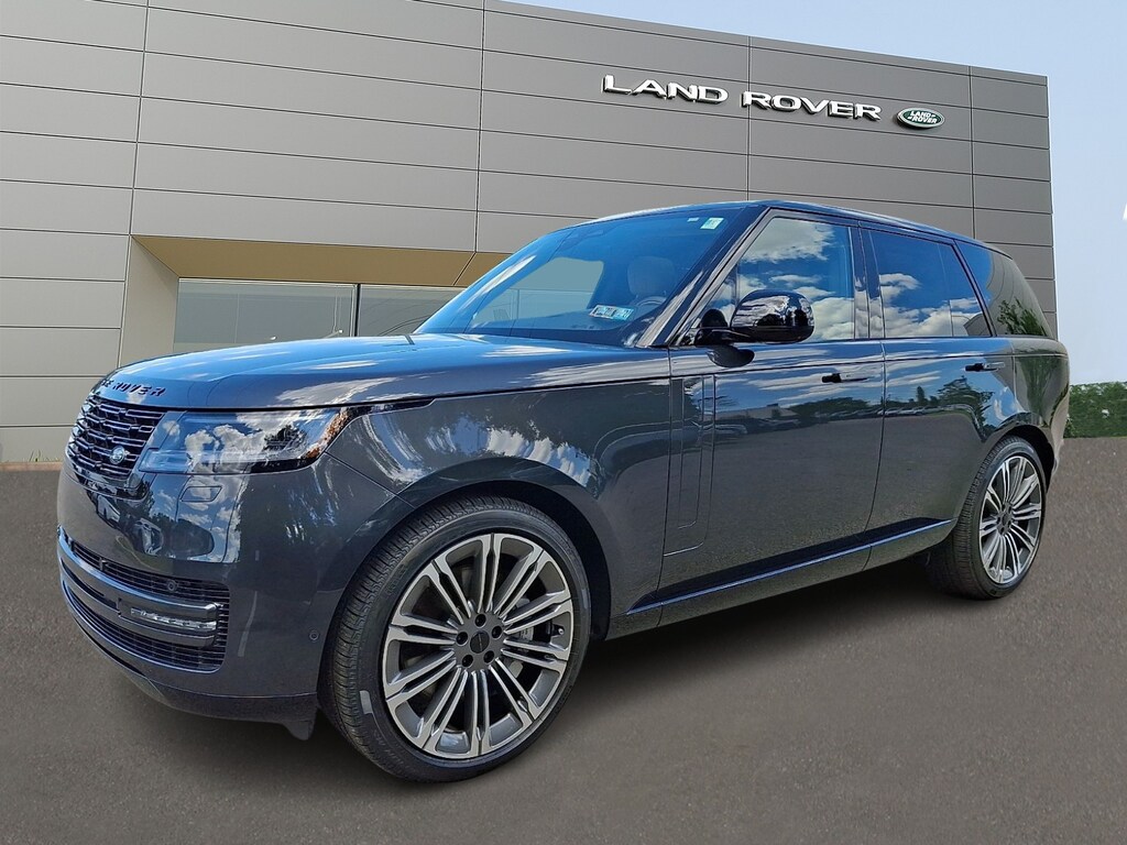 Used 2026 Land Rover Range Rover P530 SE Sport Utility