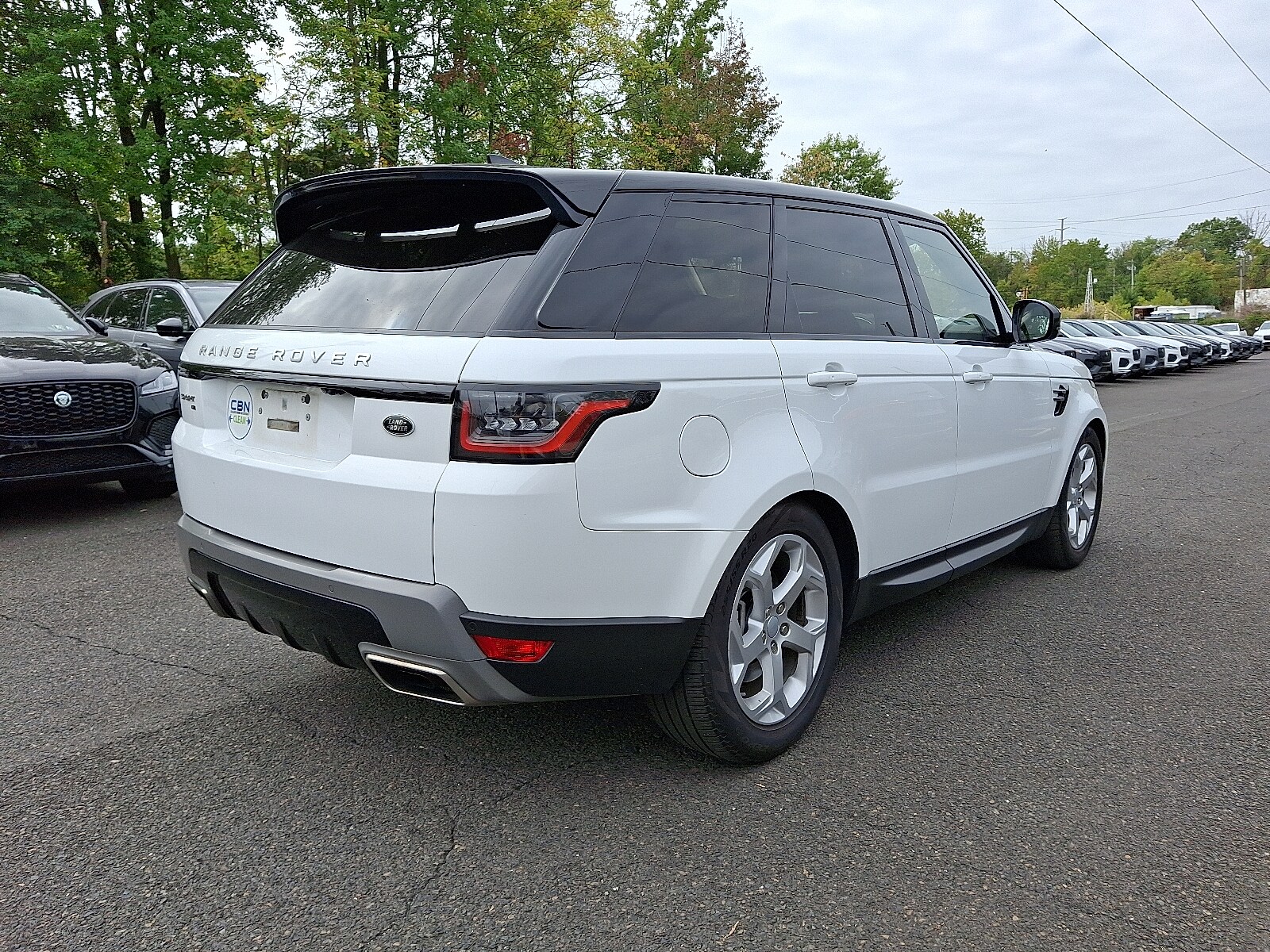 2020 Land Rover Range Rover Sport SE photo 2