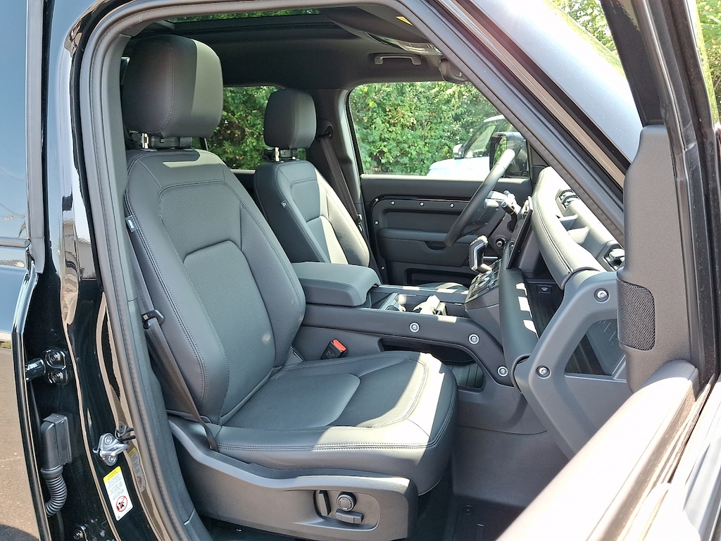 Certified 2025 Land Rover Defender 110 P400 S Sport Utility