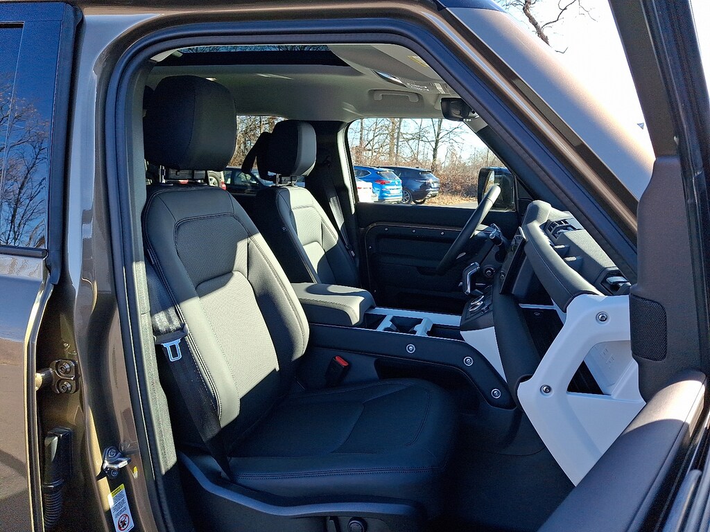 Used 2025 Land Rover Defender 110 P400 S Sport Utility