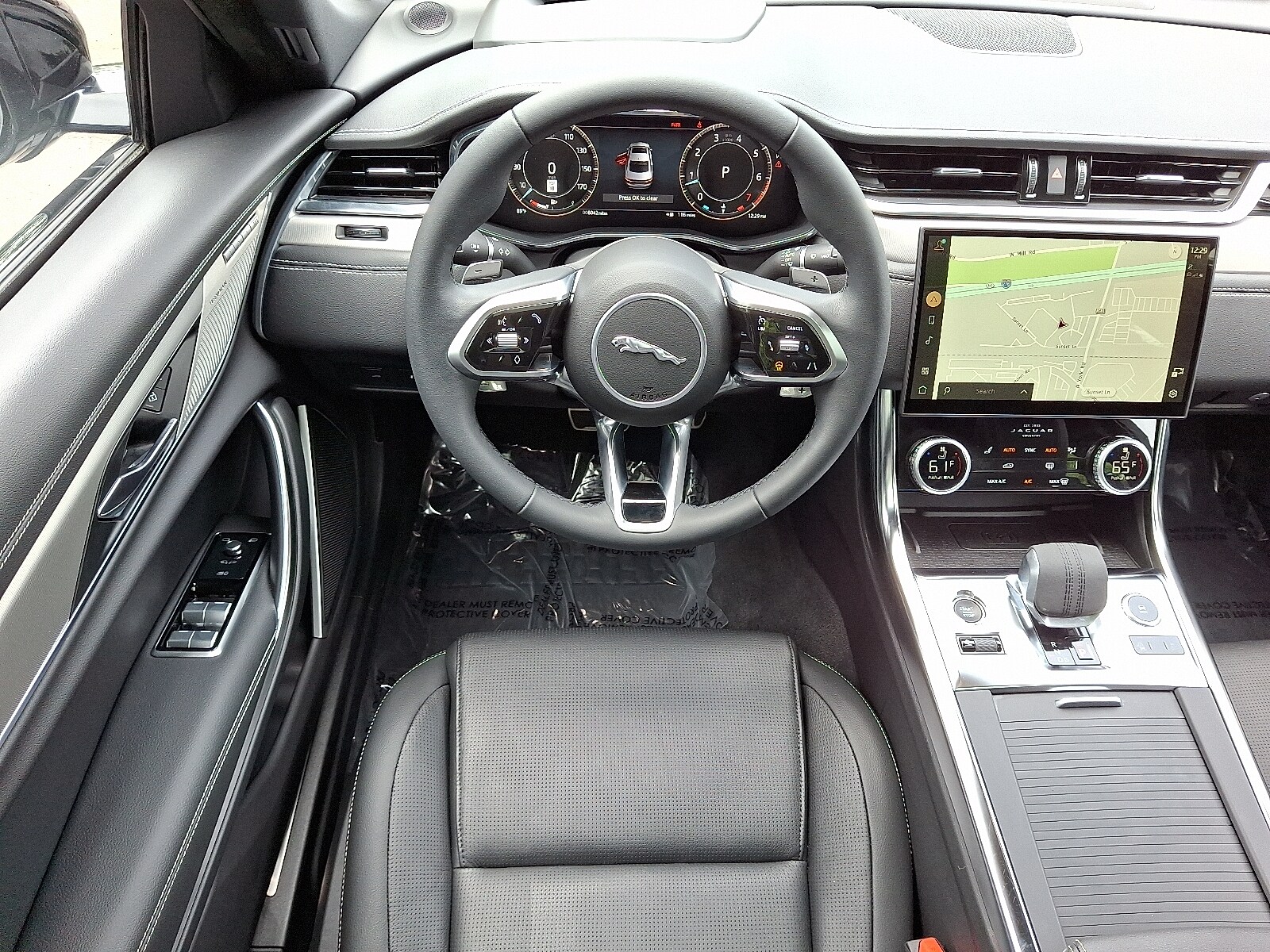 2024 Jaguar XF R-Dynamic SE P250 AWD photo 4
