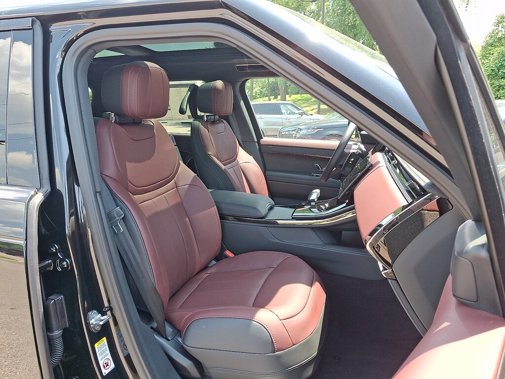 New 2026 Land Rover Range Rover Sport P530 Dynamic SE Sport Utility