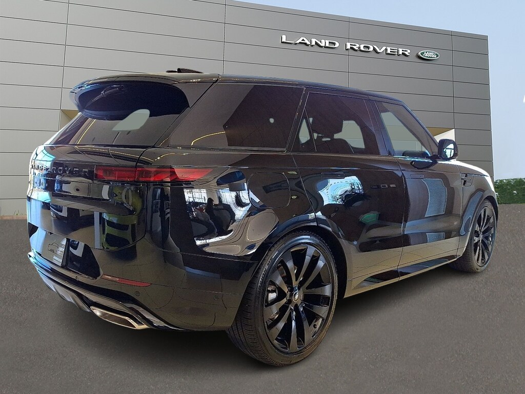 New 2025 Land Rover Range Rover Sport P400 Dynamic SE Sport Utility