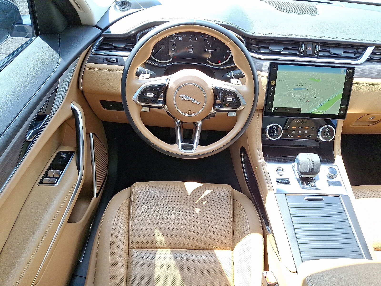 2023 Jaguar F-PACE S P250 photo 4