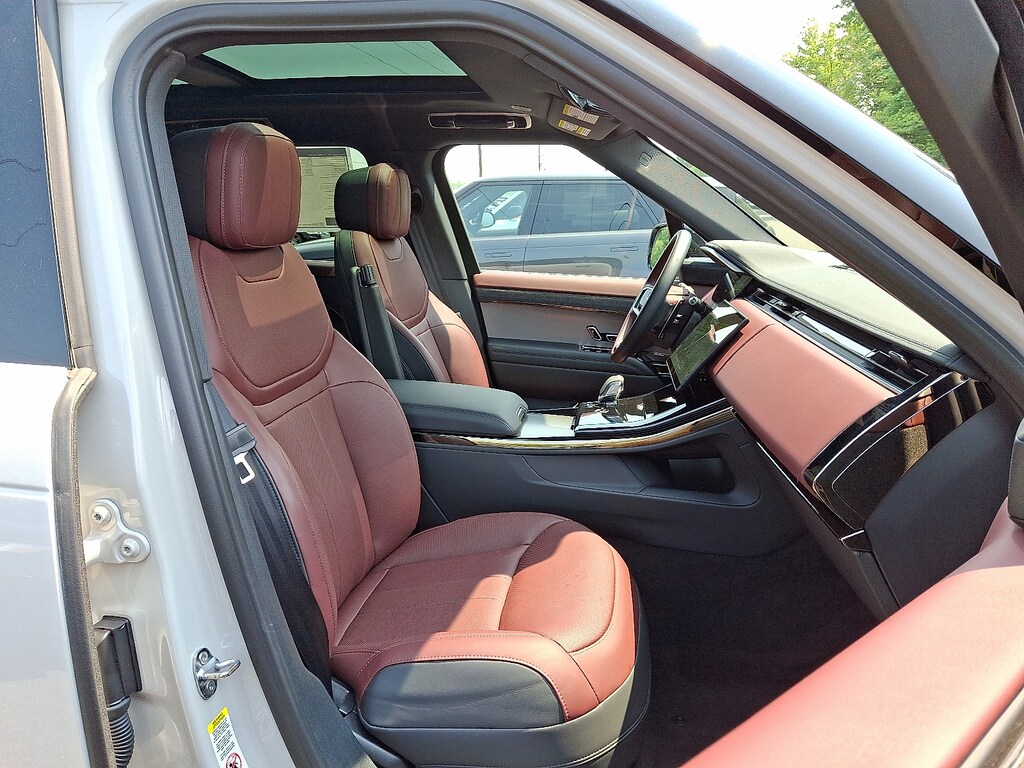 New 2025 Land Rover Range Rover Sport P530 Dynamic SE Sport Utility
