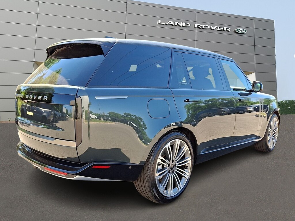 New 2026 Land Rover Range Rover P530 SE 7 Seat Sport Utility
