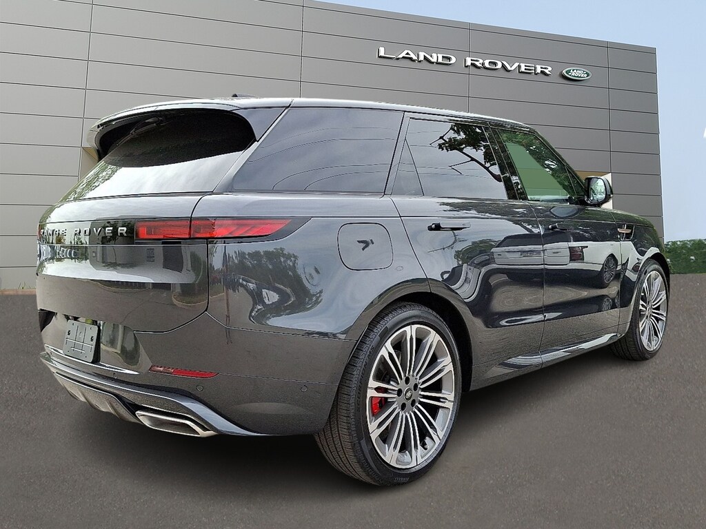 New 2025 Land Rover Range Rover Sport P400 Dynamic SE Sport Utility
