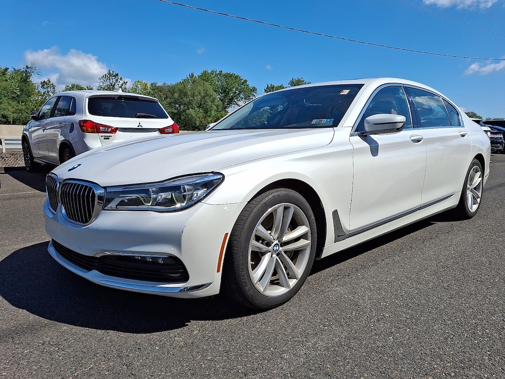 Used 2018 BMW 750i xDrive Sedan