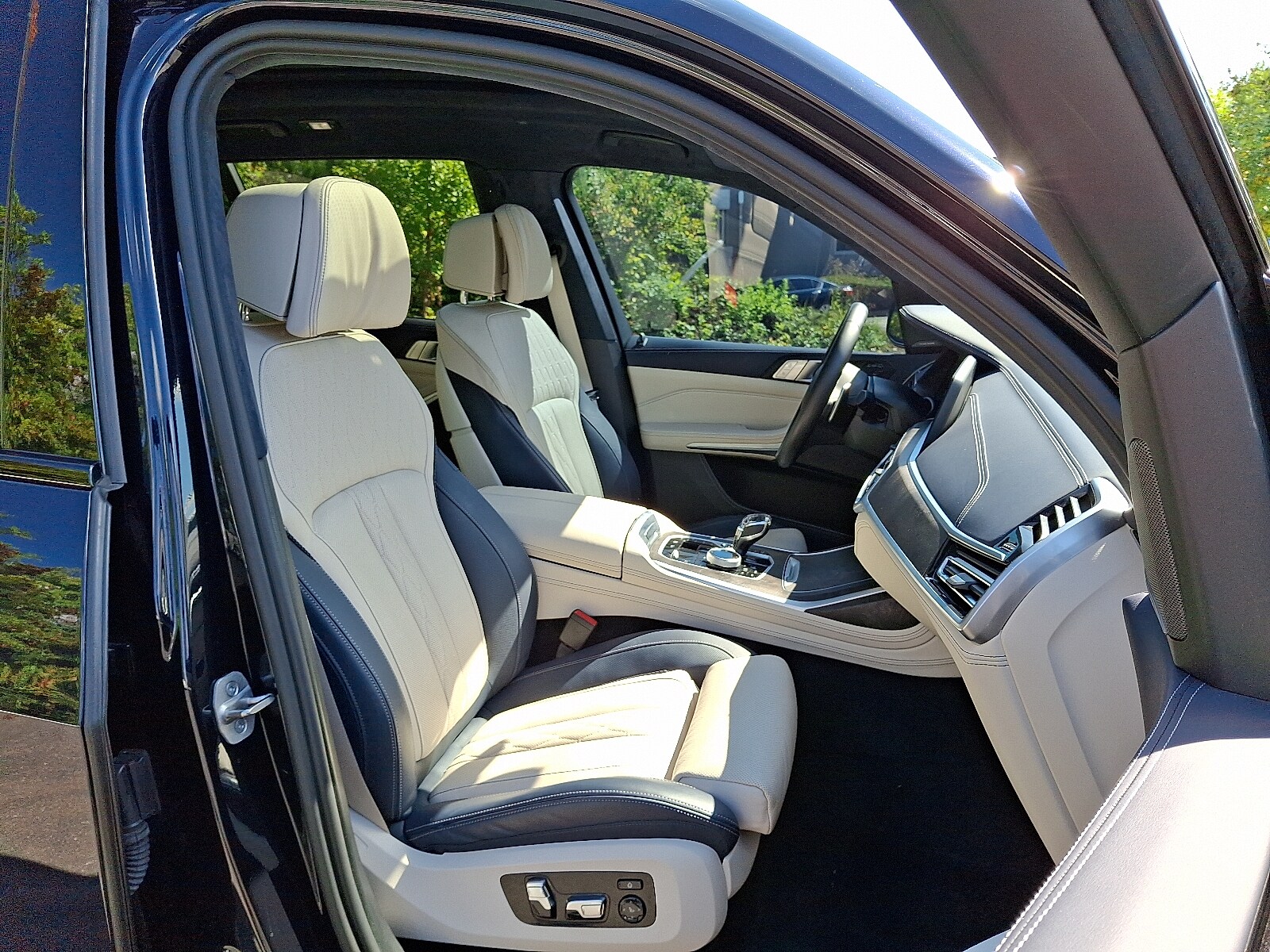 2022 Bmw X7 M50i photo 3