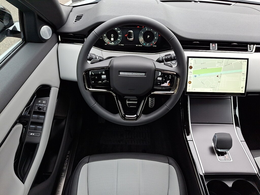 New 2026 Land Rover Range Rover Evoque Dynamic SE Sport Utility