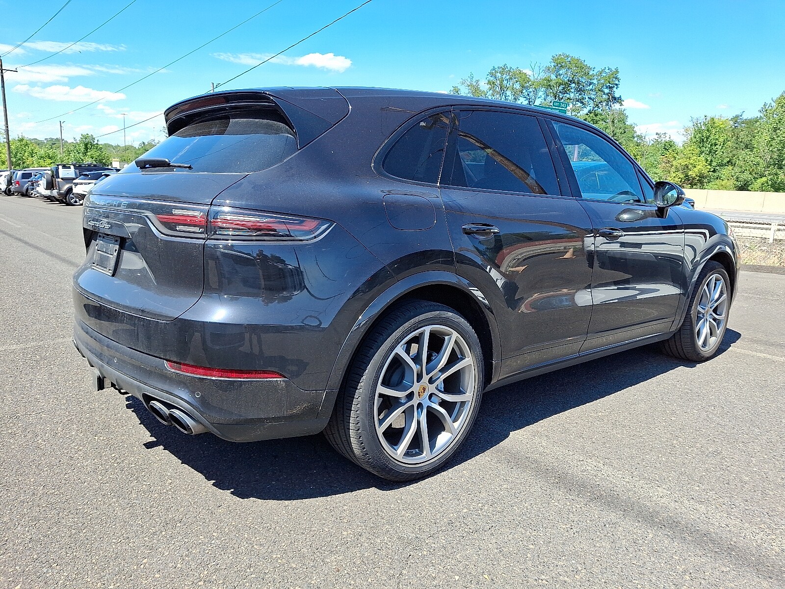 2019 Porsche Cayenne Turbo photo 2