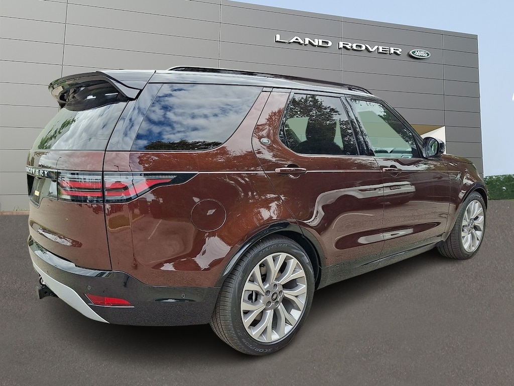 New 2026 Land Rover Discovery Gemini Edition Sport Utility