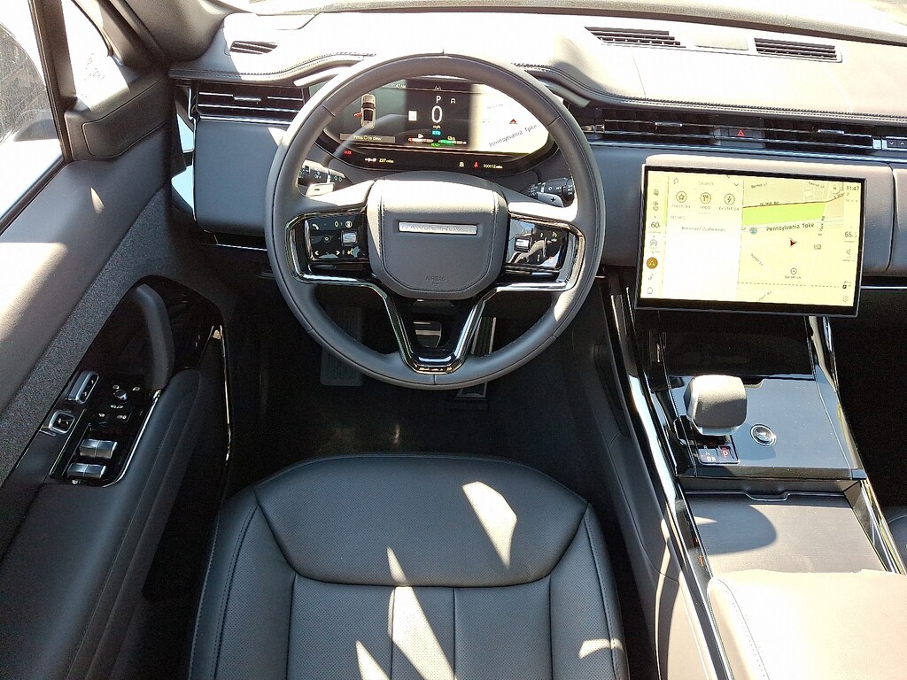 New 2025 Land Rover Range Rover Sport P460 Dynamic SE Sport Utility