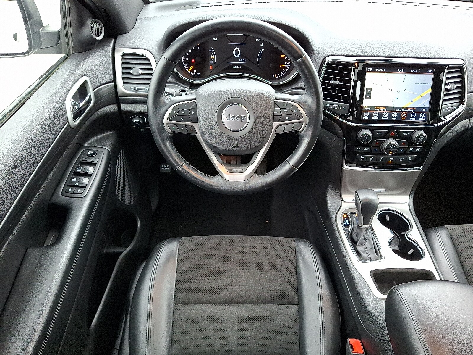 2020 Jeep Grand Cherokee Altitude Sport photo 4