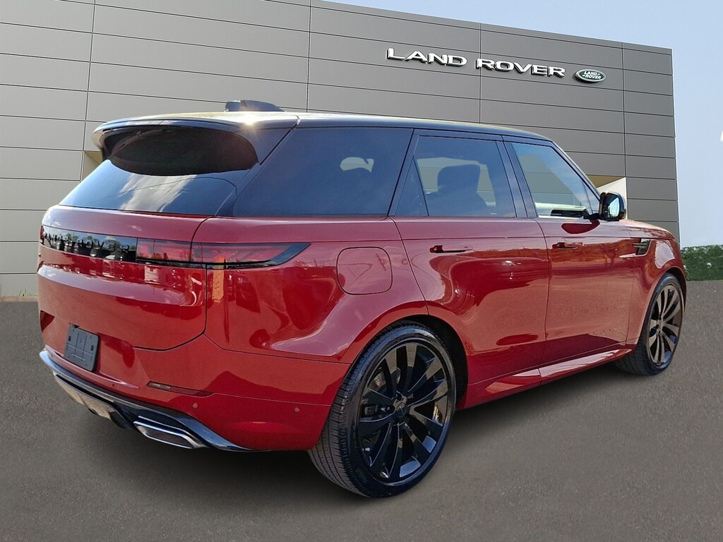 New 2026 Land Rover Range Rover Sport P400 Dynamic SE Sport Utility