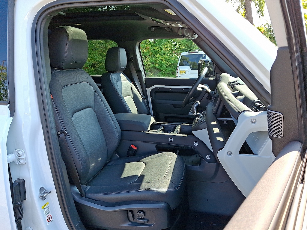 Used 2023 Land Rover Defender 110 X-Dynamic SE Sport Utility