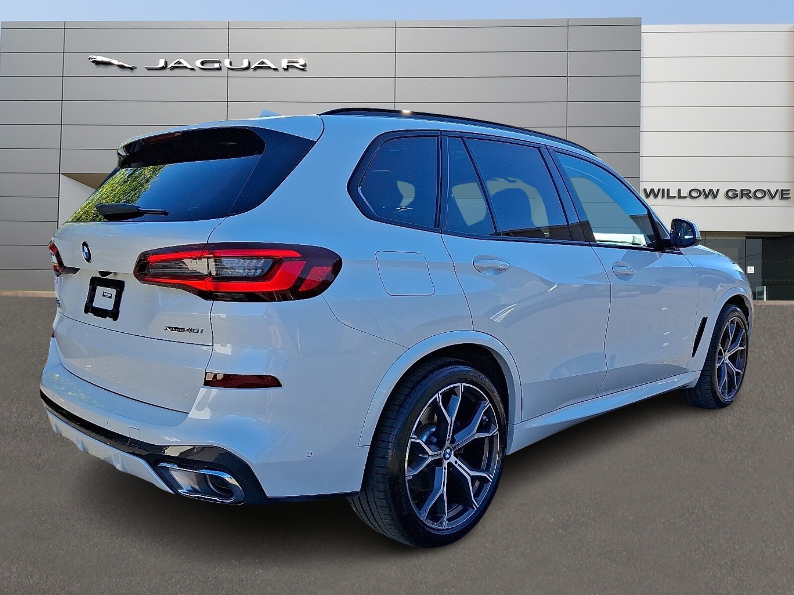 2023 Bmw X5 xDrive40i photo 2