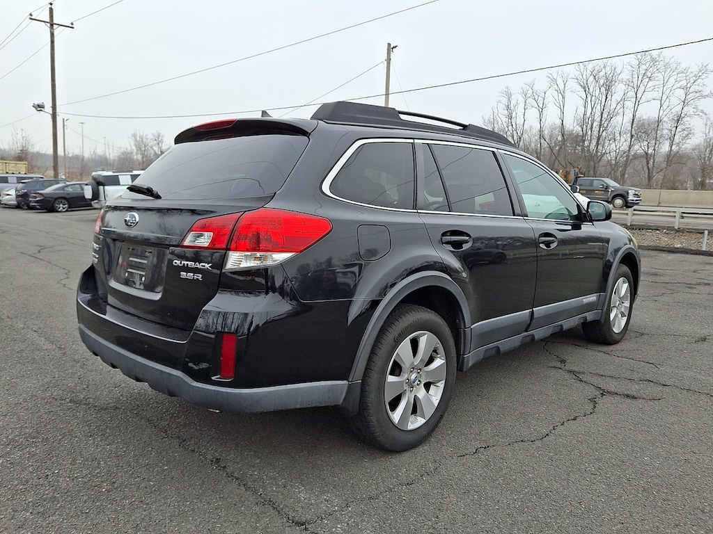 Used 2012 Subaru Outback 3.6R Limited Sport Utility