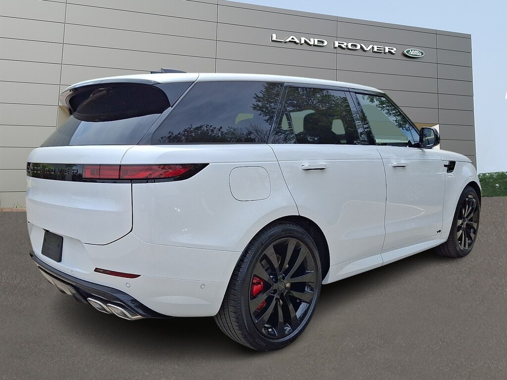 New 2026 Land Rover Range Rover Sport P530 Dynamic SE Sport Utility