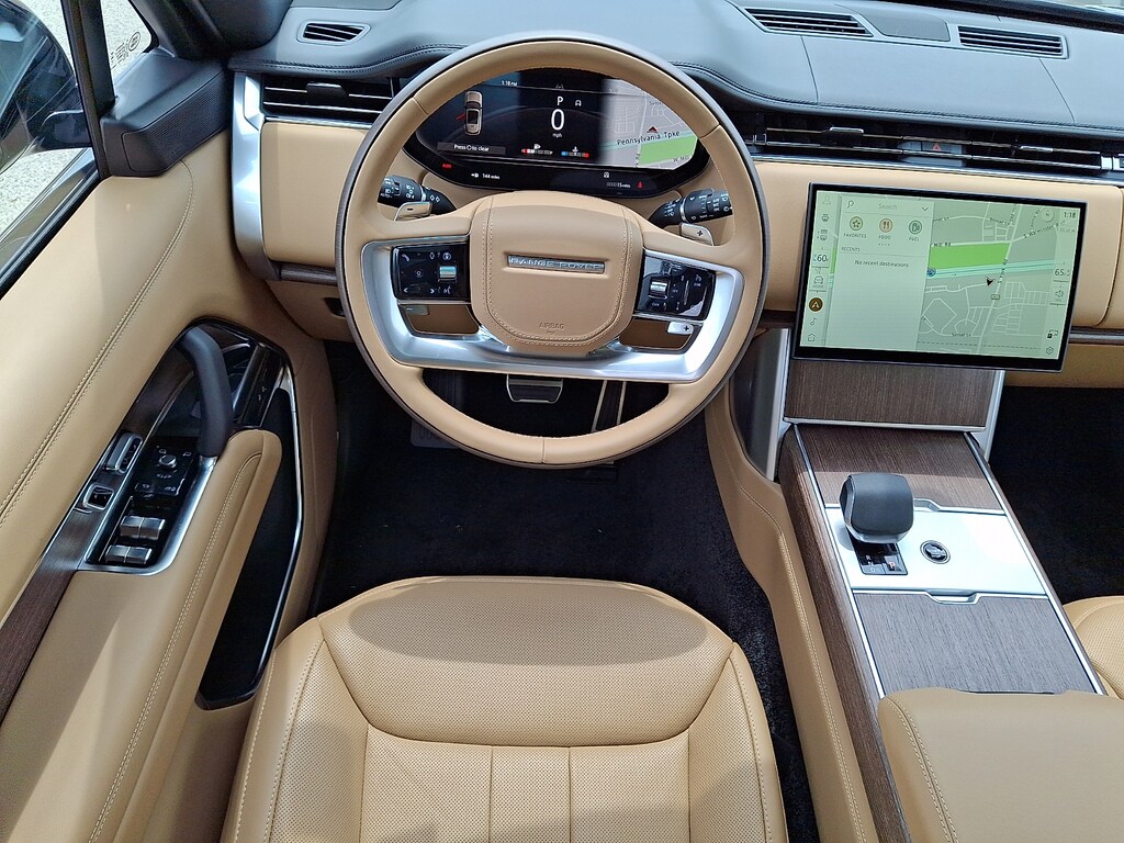 New 2026 Land Rover Range Rover P530 SE Sport Utility