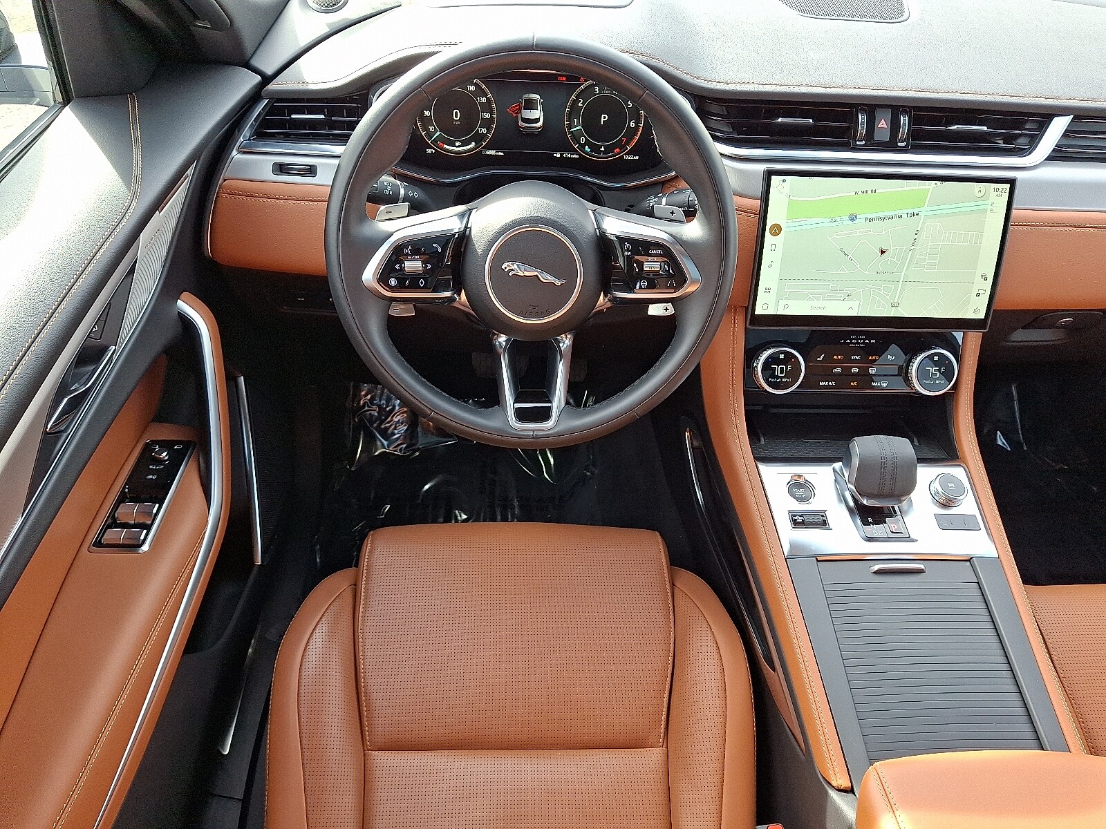 2025 Jaguar F-PACE R-Dynamic S P250 photo 3